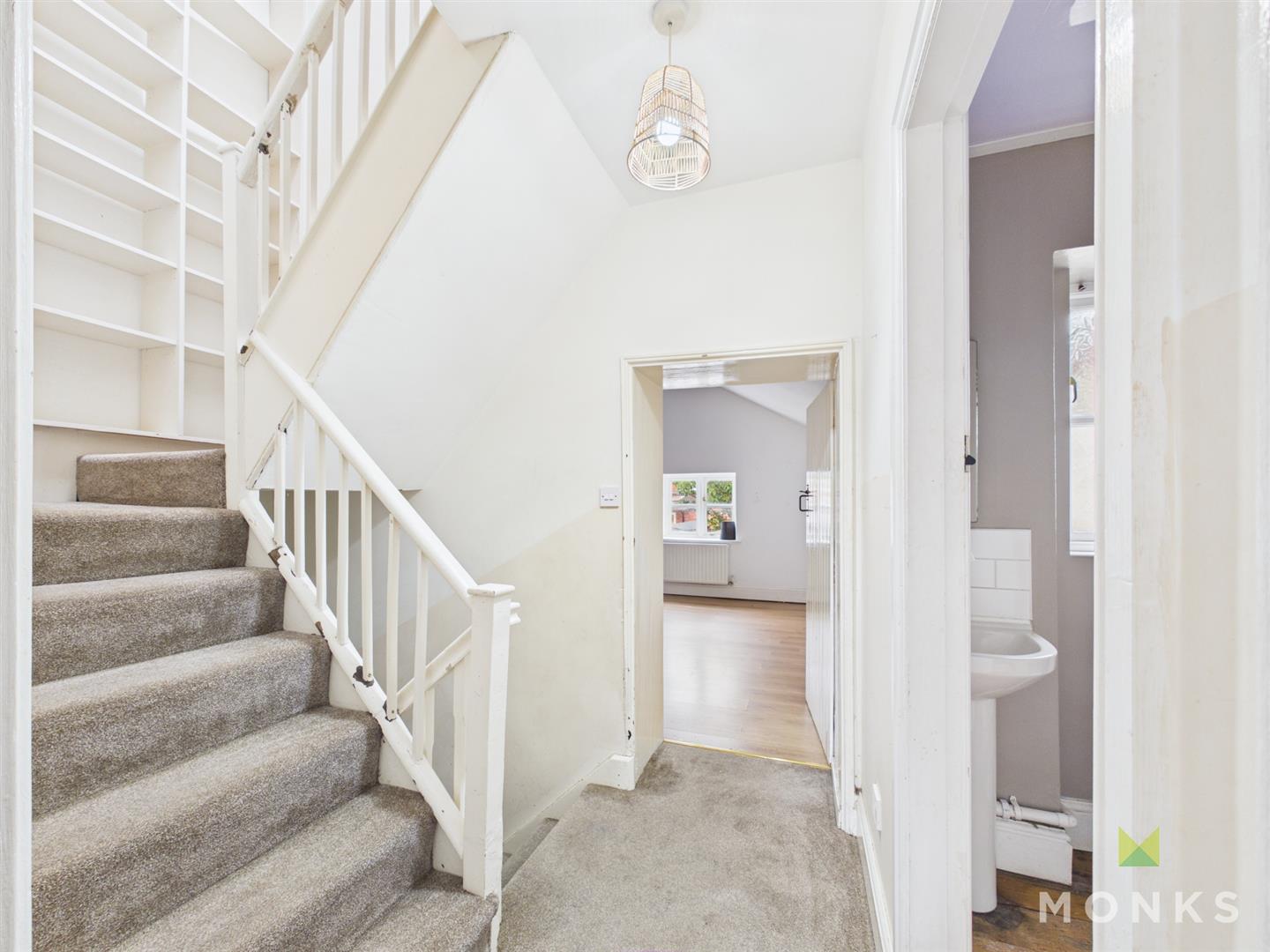 35 Upper Brook Street, Oswestry, SY11 2TG For Sale